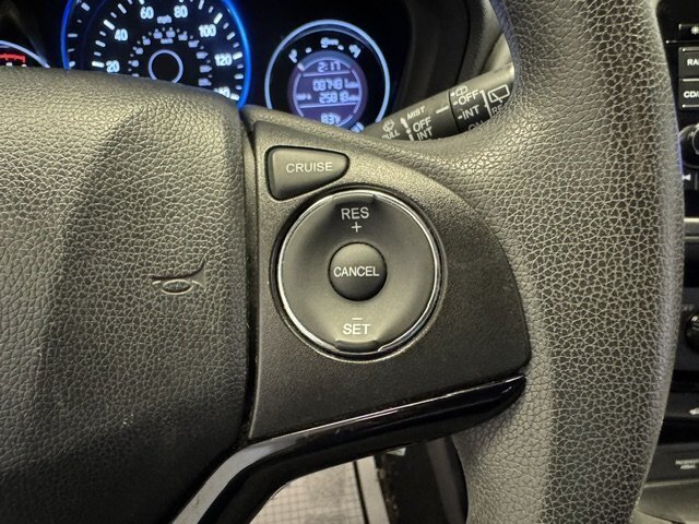 2017 Honda HR-V LX - Photo 14 - Spencerport, NY 14559
