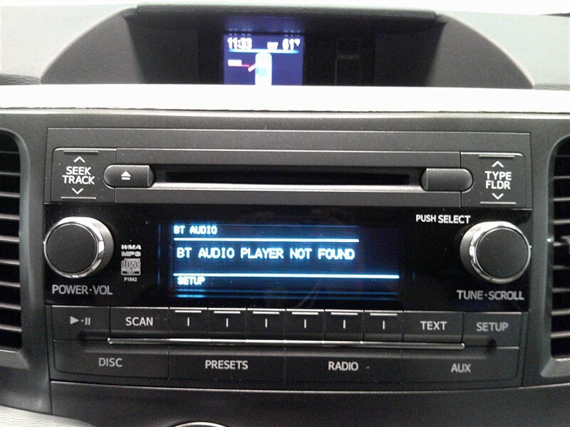 2014 Toyota Sienna XLE 7-Passenger Auto   - Photo 13 - Spencerport, NY 14559