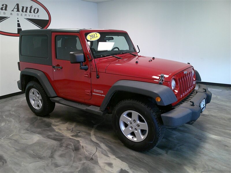 2012 Jeep Wrangler Sport   - Photo 4 - Spencerport, NY 14559