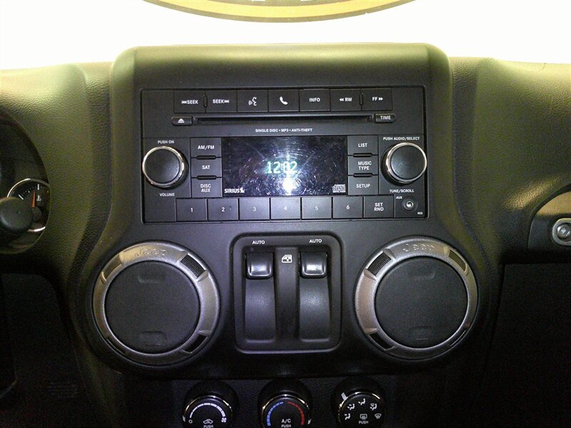 2012 Jeep Wrangler Sport   - Photo 12 - Spencerport, NY 14559