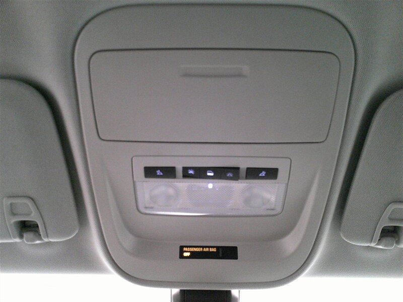 2015 Chevrolet Colorado LT - Photo 25 - Spencerport, NY 14559