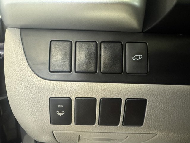 2015 Toyota Highlander XLE - Photo 21 - Spencerport, NY 14559