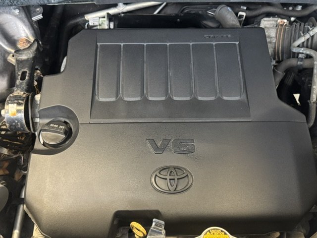 2015 Toyota Highlander XLE - Photo 3 - Spencerport, NY 14559