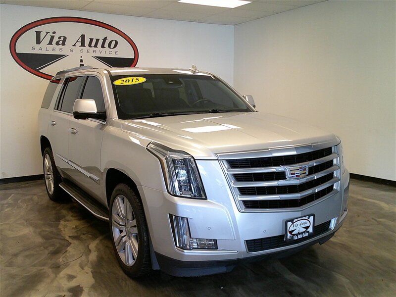 2015 Cadillac Escalade Luxury  