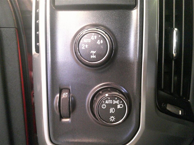 2015 Chevrolet Silverado 1500 LT - Photo 20 - Spencerport, NY 14559