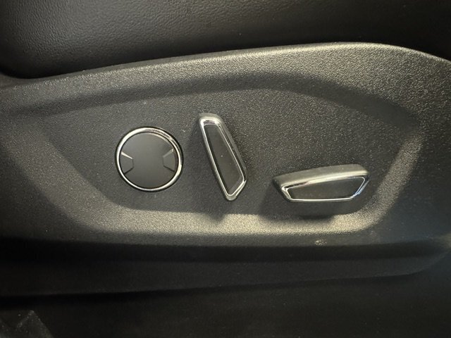 2017 Ford Edge Titanium - Photo 33 - Spencerport, NY 14559