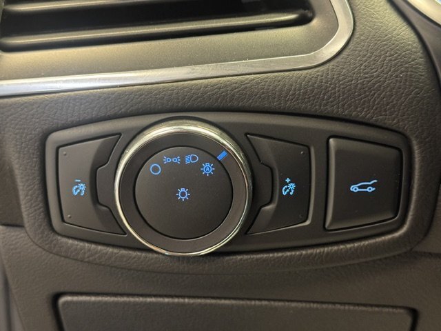 2017 Ford Edge Titanium - Photo 26 - Spencerport, NY 14559