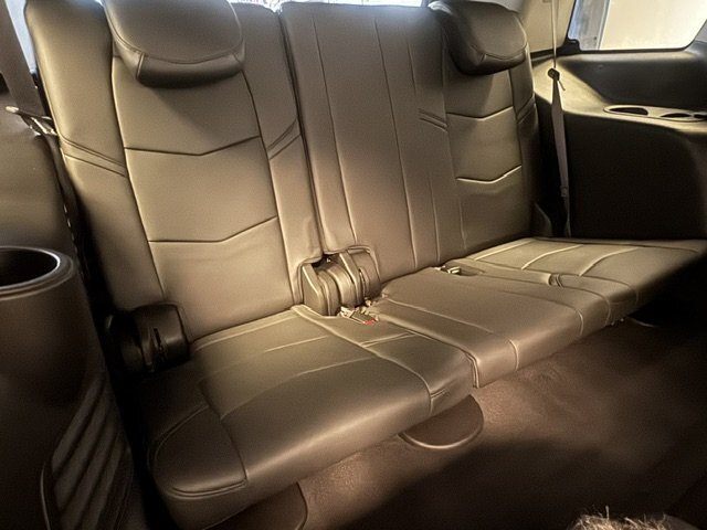 2017 Cadillac Escalade Premium Luxury - Photo 40 - Spencerport, NY 14559