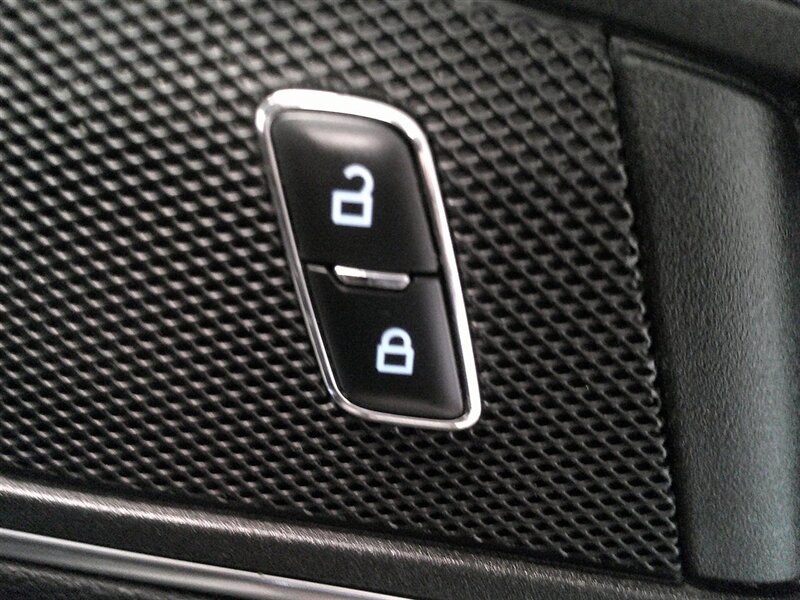 2016 Ford Edge Titanium - Photo 38 - Spencerport, NY 14559