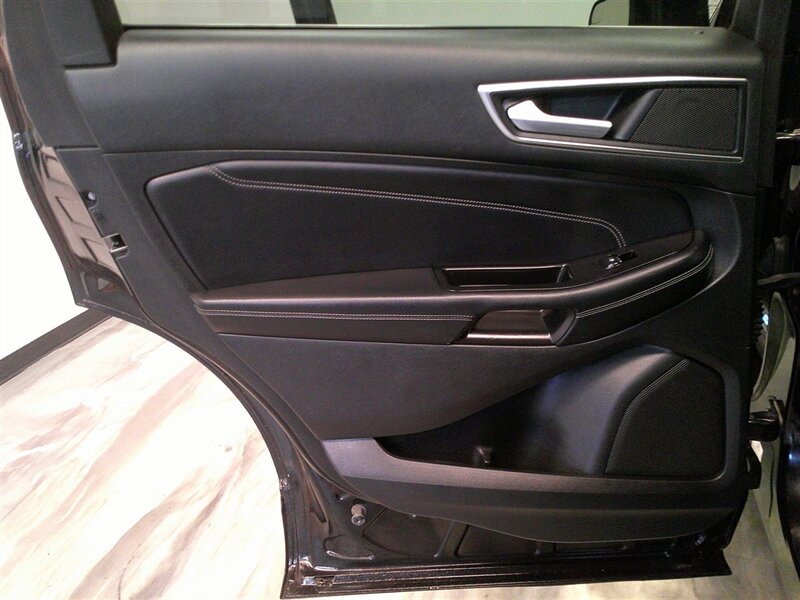 2016 Ford Edge Titanium - Photo 39 - Spencerport, NY 14559
