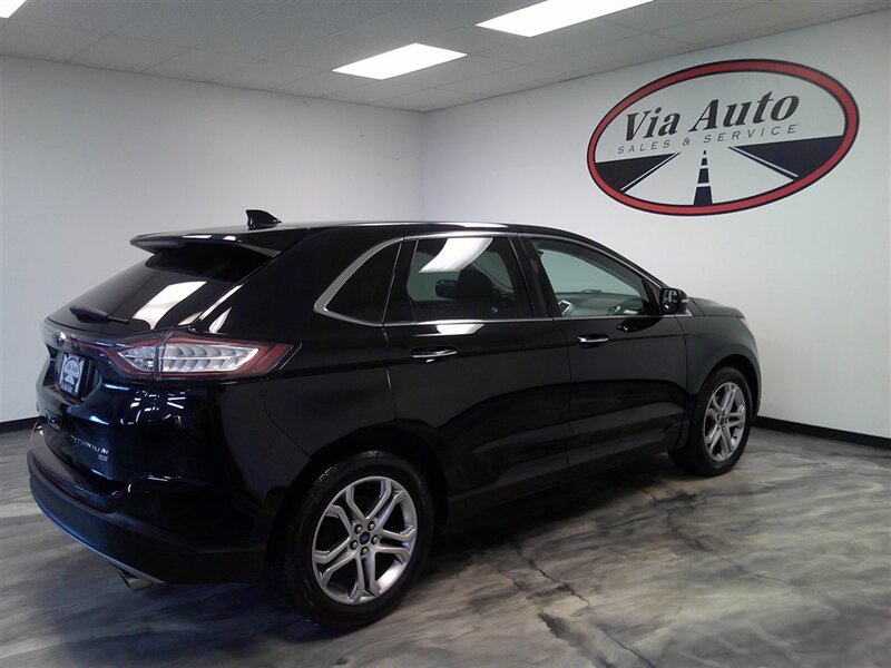 2016 Ford Edge Titanium - Photo 6 - Spencerport, NY 14559