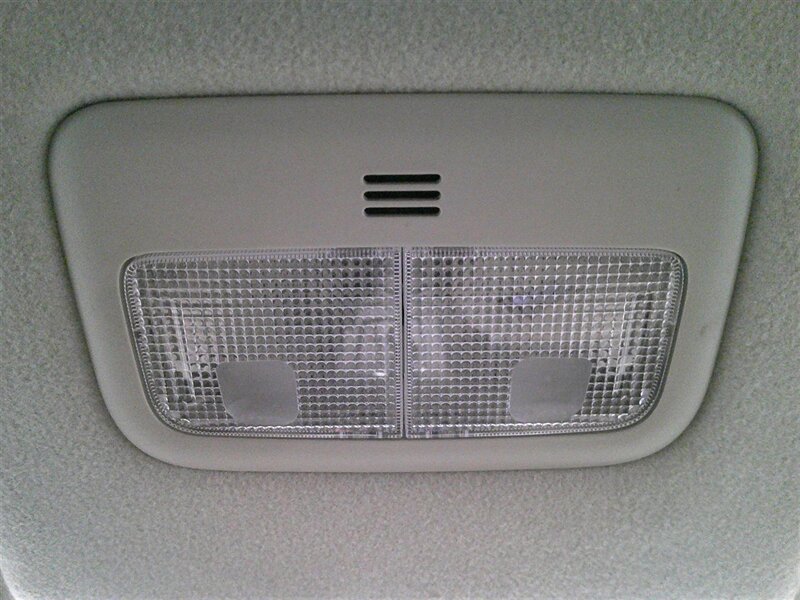 2013 Toyota Corolla LE - Photo 15 - Spencerport, NY 14559