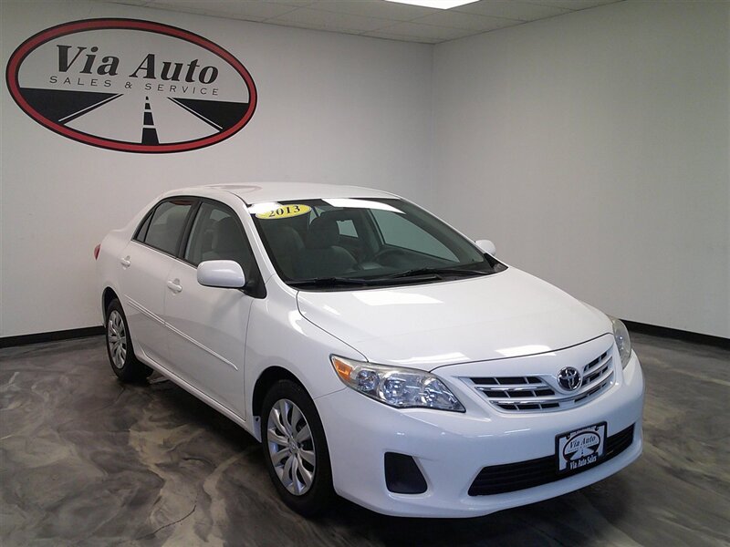 2013 Toyota Corolla LE   - Photo 1 - Spencerport, NY 14559