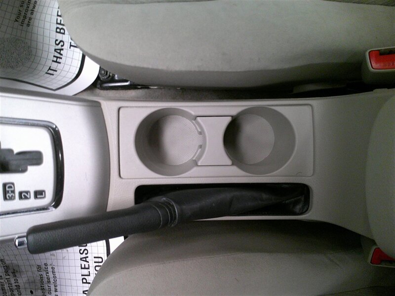 2013 Toyota Corolla LE - Photo 18 - Spencerport, NY 14559