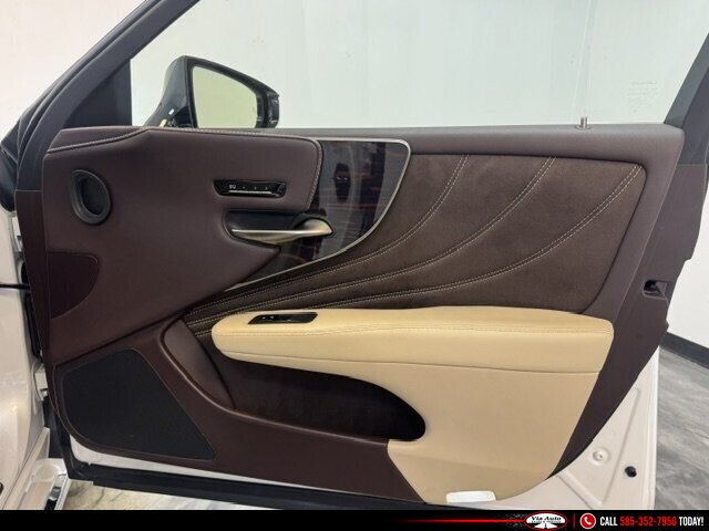 2019 Lexus LS 500 - Photo 39 - Spencerport, NY 14559