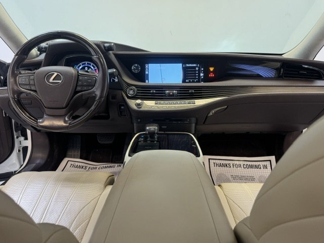 2019 Lexus LS - Photo 13 - Spencerport, NY 14559