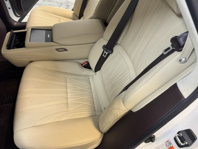 2019 Lexus LS - Photo 14 - Spencerport, NY 14559