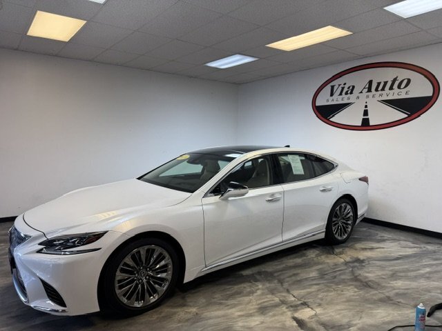 2019 Lexus LS - Photo 6 - Spencerport, NY 14559