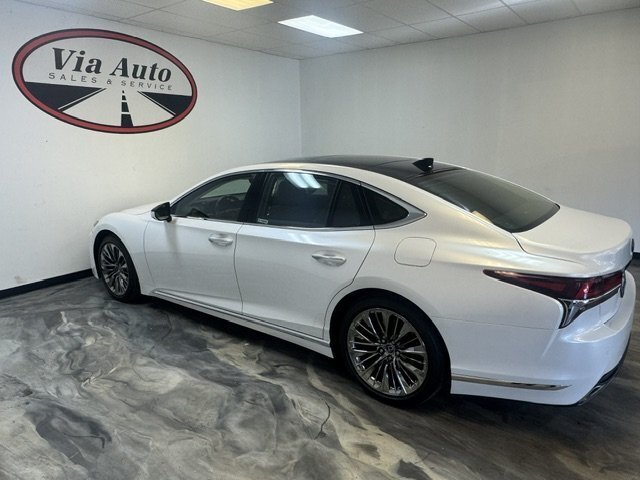 2019 Lexus LS - Photo 11 - Spencerport, NY 14559