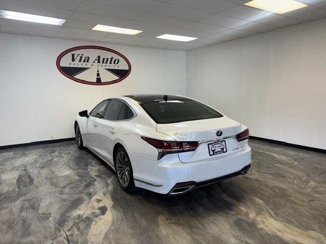 2019 Lexus LS - Photo 12 - Spencerport, NY 14559