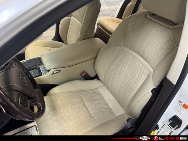 2019 Lexus LS 500 - Photo 29 - Spencerport, NY 14559