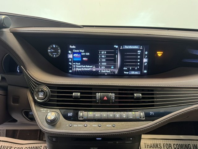 2019 Lexus LS - Photo 19 - Spencerport, NY 14559