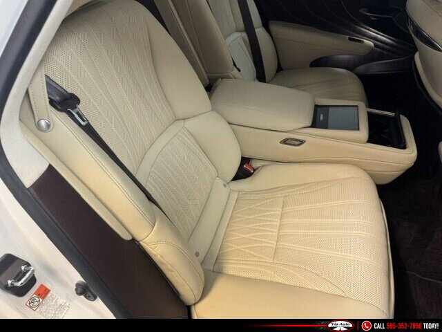 2019 Lexus LS 500 - Photo 33 - Spencerport, NY 14559