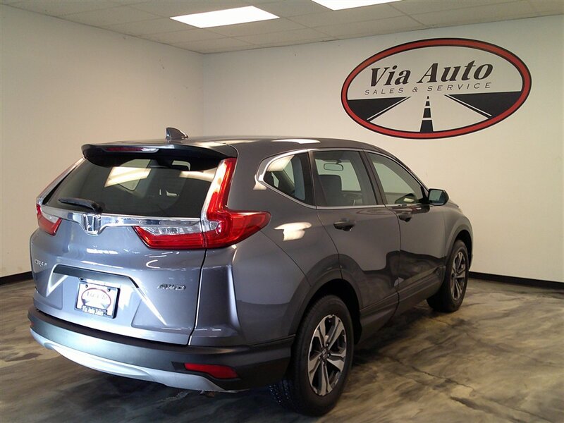 2018 Honda CR-V LX - Photo 9 - Spencerport, NY 14559