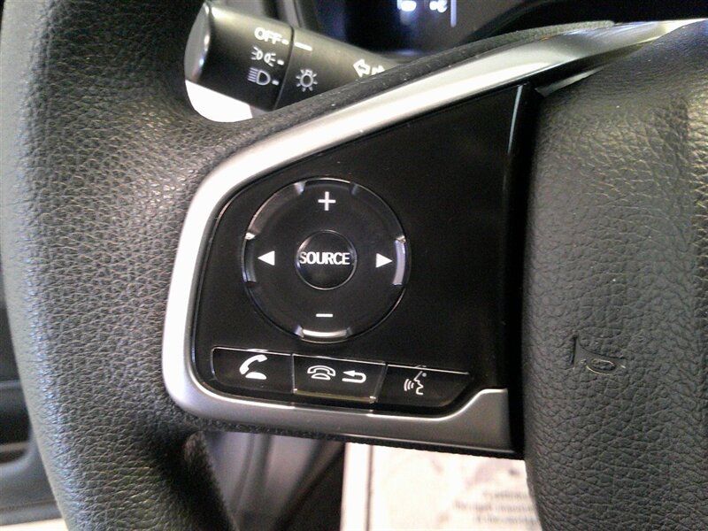 2018 Honda CR-V LX - Photo 14 - Spencerport, NY 14559