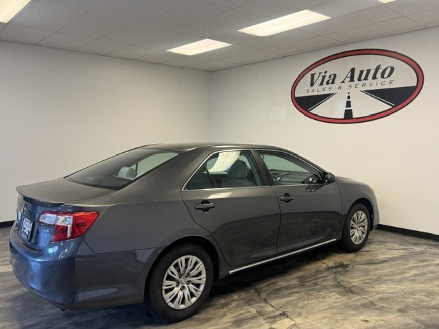 2012 Toyota Camry LE - Photo 6 - Spencerport, NY 14559