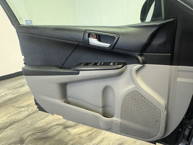 2012 Toyota Camry LE - Photo 13 - Spencerport, NY 14559
