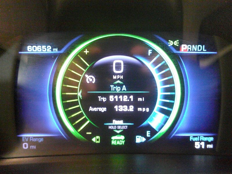 2018 Chevrolet Volt LT - Photo 13 - Spencerport, NY 14559