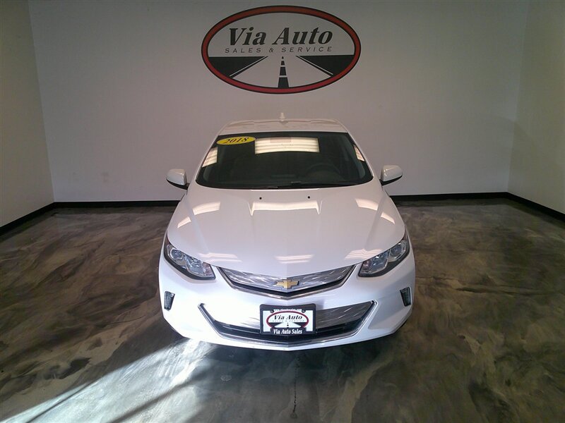2018 Chevrolet Volt LT - Photo 3 - Spencerport, NY 14559