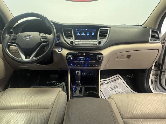 2017 Hyundai TUCSON Limited - Photo 13 - Spencerport, NY 14559