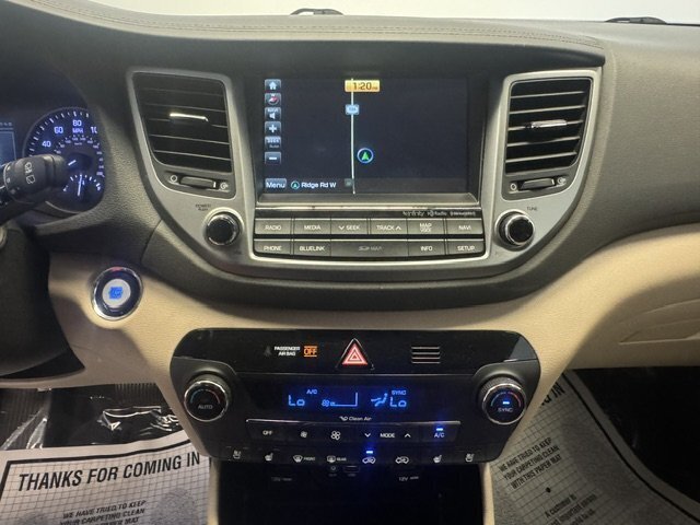 2017 Hyundai TUCSON Limited - Photo 18 - Spencerport, NY 14559