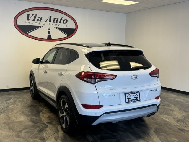2017 Hyundai TUCSON Limited - Photo 11 - Spencerport, NY 14559