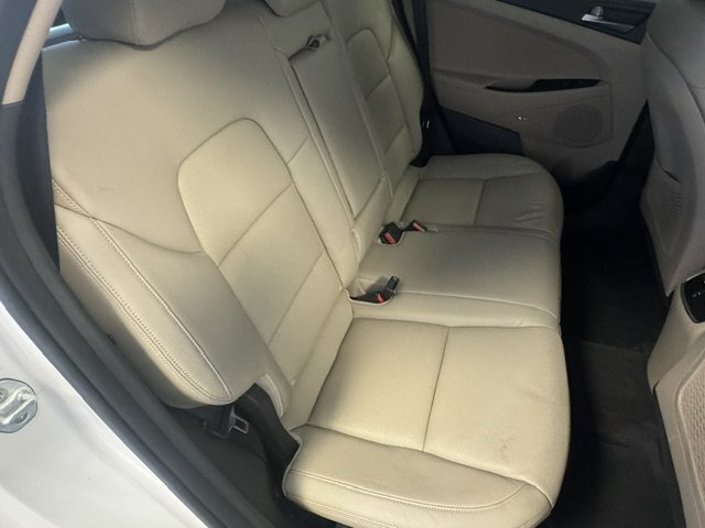 2017 Hyundai TUCSON Limited - Photo 37 - Spencerport, NY 14559
