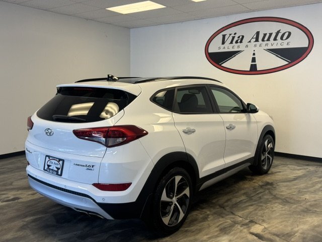 2017 Hyundai TUCSON Limited - Photo 9 - Spencerport, NY 14559