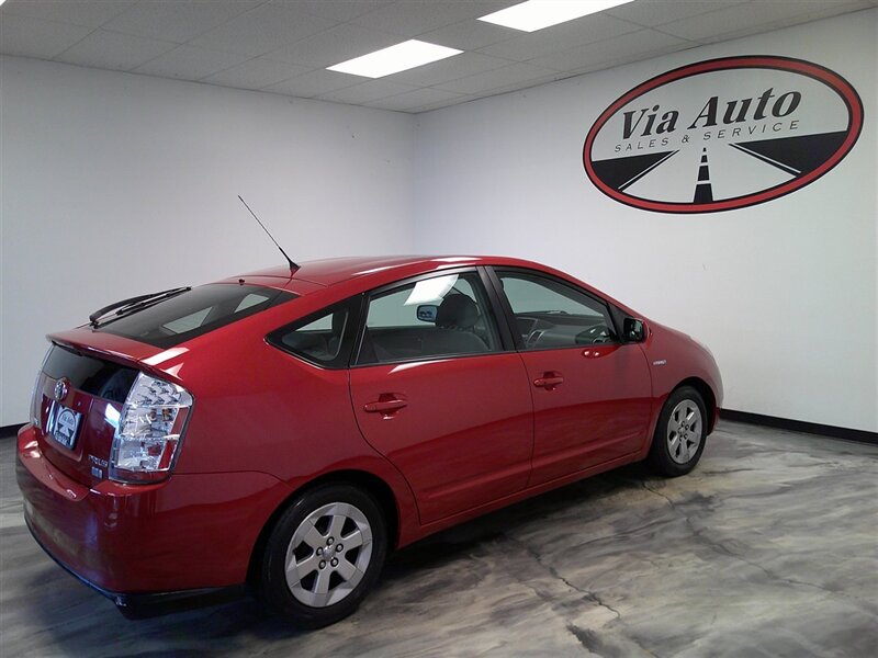 2009 Toyota Prius - Photo 8 - Spencerport, NY 14559