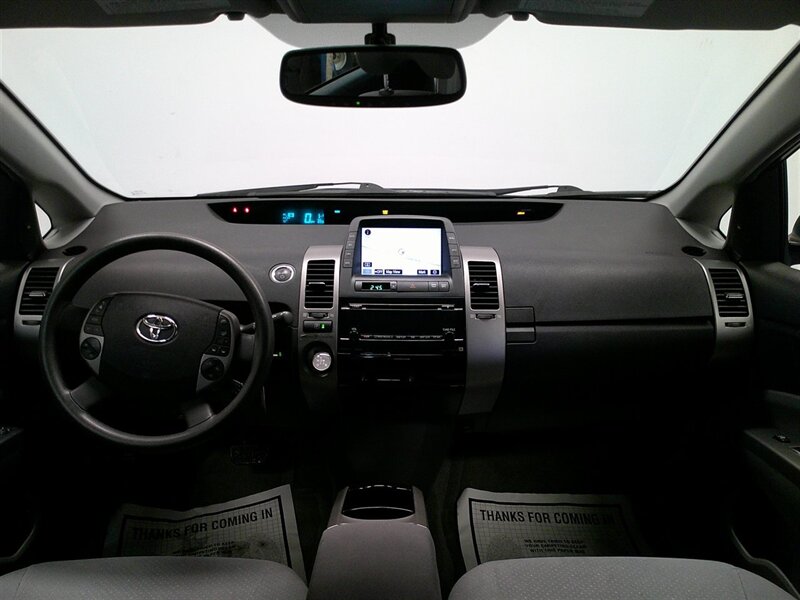 2009 Toyota Prius   - Photo 2 - Spencerport, NY 14559