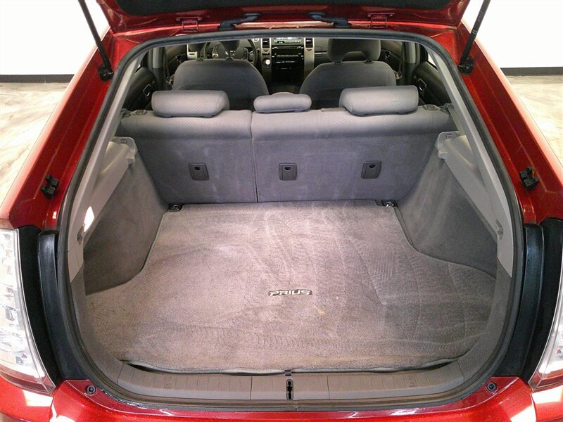 2009 Toyota Prius   - Photo 3 - Spencerport, NY 14559