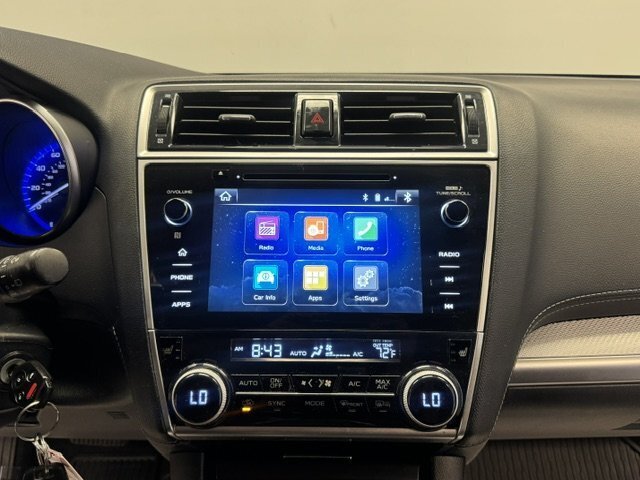 2018 Subaru Outback 2.5i Premium - Photo 18 - Spencerport, NY 14559