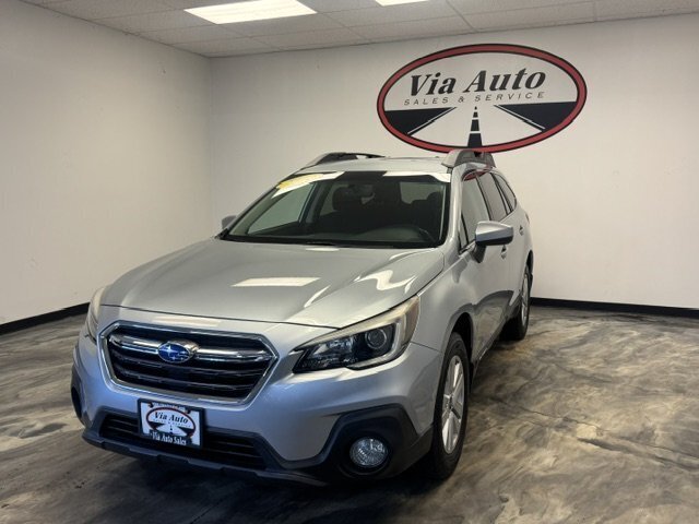 2018 Subaru Outback 2.5i Premium - Photo 7 - Spencerport, NY 14559