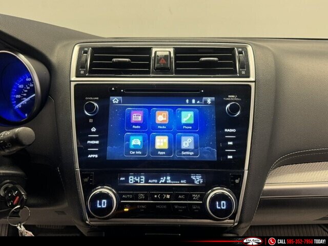 2018 Subaru Outback Premium - Photo 18