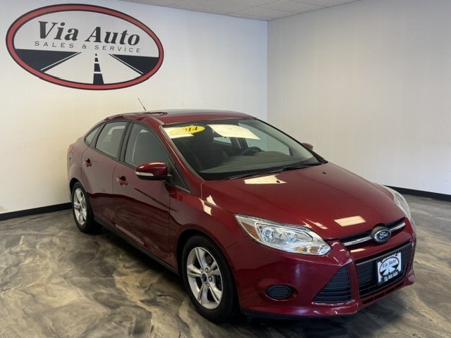2014 Ford Focus SE   - Photo 1 - Spencerport, NY 14559