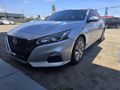 2019 Nissan Altima 2.5 S   - Photo 2 - Columbia, SC 29210