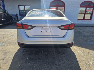 2019 Nissan Altima 2.5 S   - Photo 5 - Columbia, SC 29210