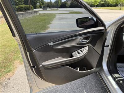 2018 Chevrolet Impala LT   - Photo 11 - Columbia, SC 29210