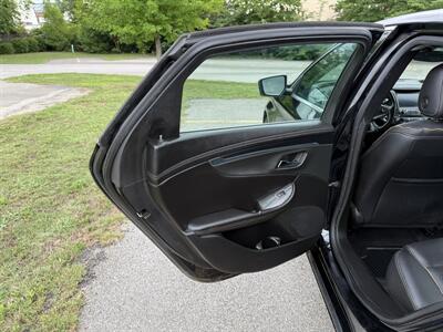 2019 Chevrolet Impala Premier   - Photo 15 - Columbia, SC 29210