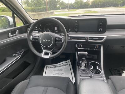2022 Kia K5 LXS - Photo 13 - Columbia, SC 29210